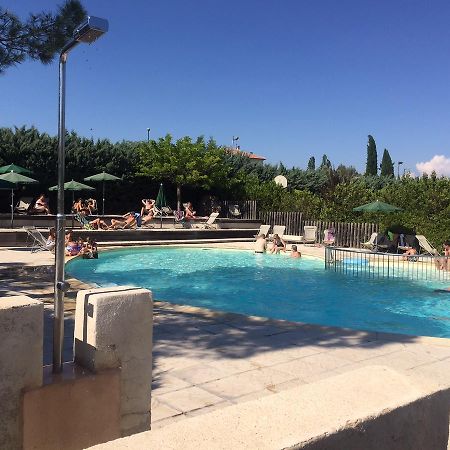 فندق Camping Forcalquier Les Routes De Provence المظهر الخارجي الصورة