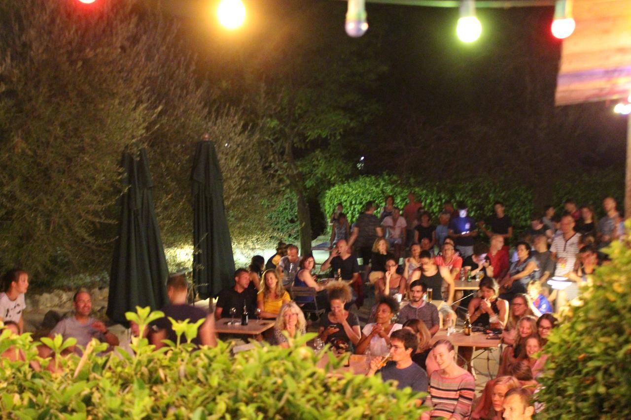 فندق Camping Forcalquier Les Routes De Provence المظهر الخارجي الصورة
