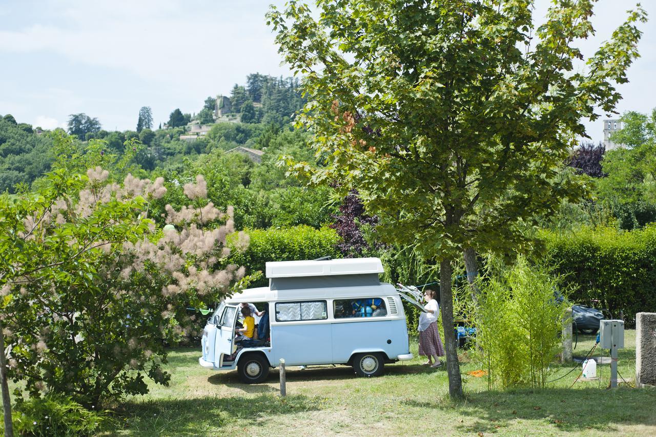فندق Camping Forcalquier Les Routes De Provence المظهر الخارجي الصورة