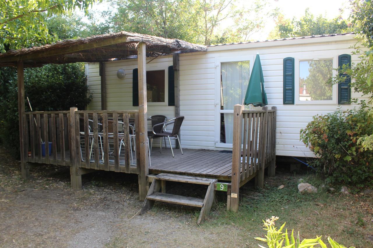 فندق Camping Forcalquier Les Routes De Provence المظهر الخارجي الصورة