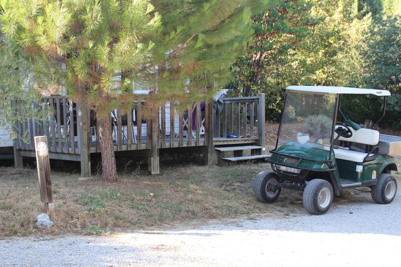 فندق Camping Forcalquier Les Routes De Provence المظهر الخارجي الصورة